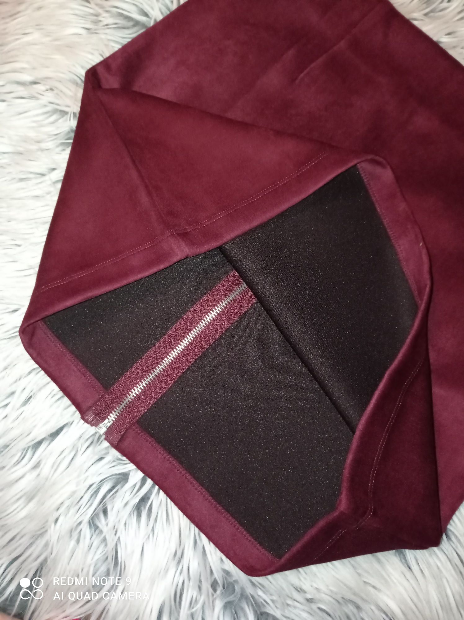 Nowa spódnica z metką rozmiar XS 34 S 36 bordowa zamszowa burgundowa s