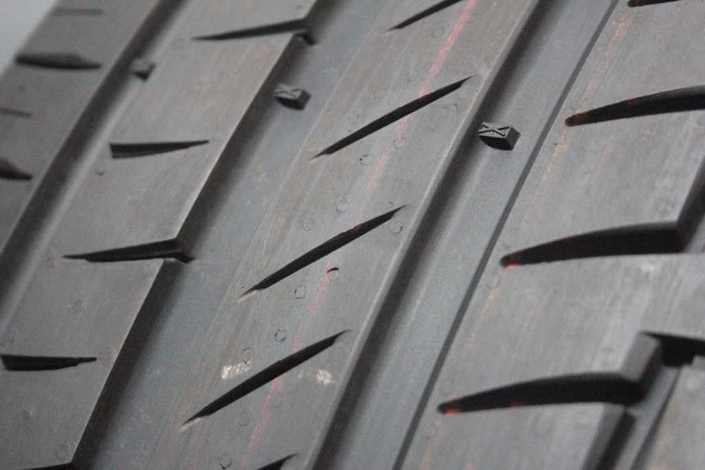 255/45/20 Continental PremiumContact 6 255/45 R20 105V XL 2022r