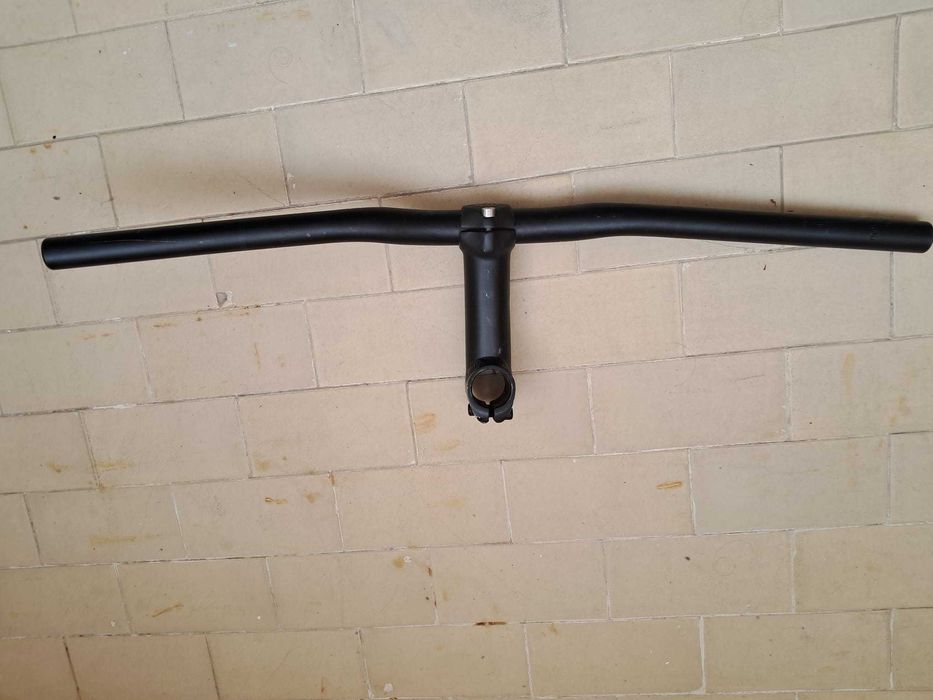 Guiador alumínio preto + avanço