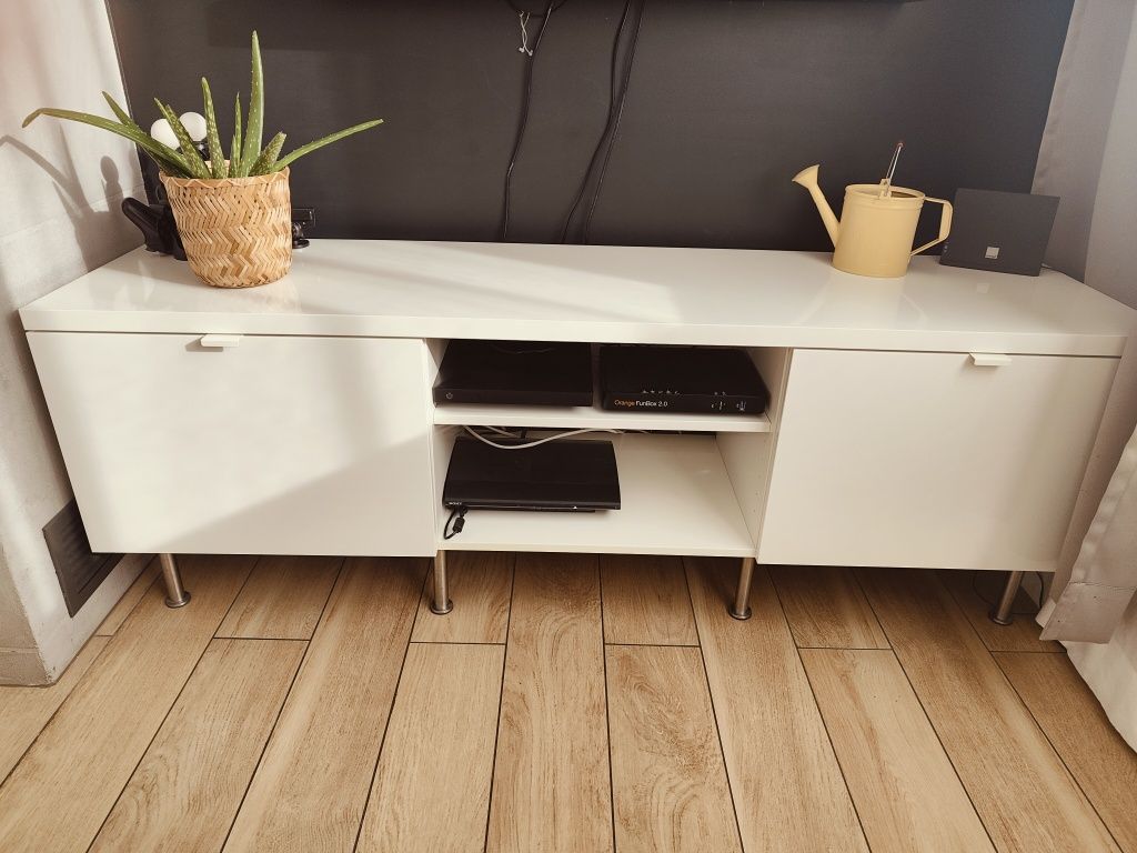 Szafka pod TV Byas Ikea