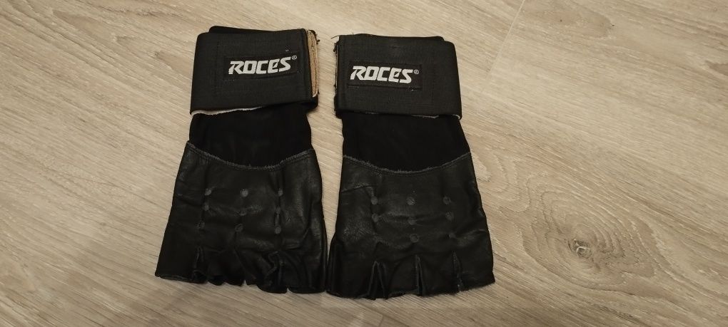 Захисні фітнес рукавички Roces