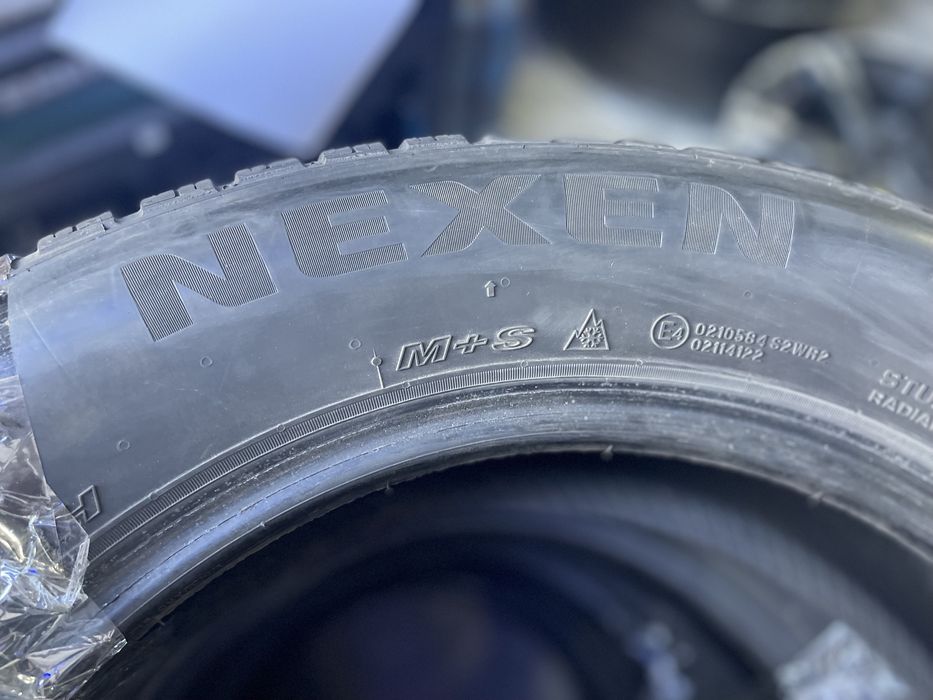 Шины 205/60 R16 Nexen б/у комплект зима U6