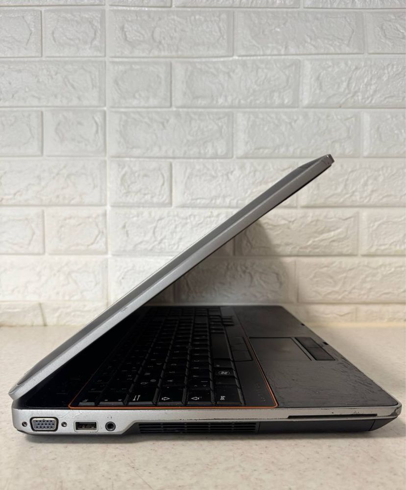 Dell latitude E6520  i7-2760QM CPU