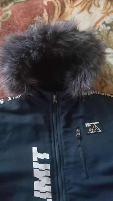 Зимова куртка на хлопця на 10-12 років. Фірма Defacto.