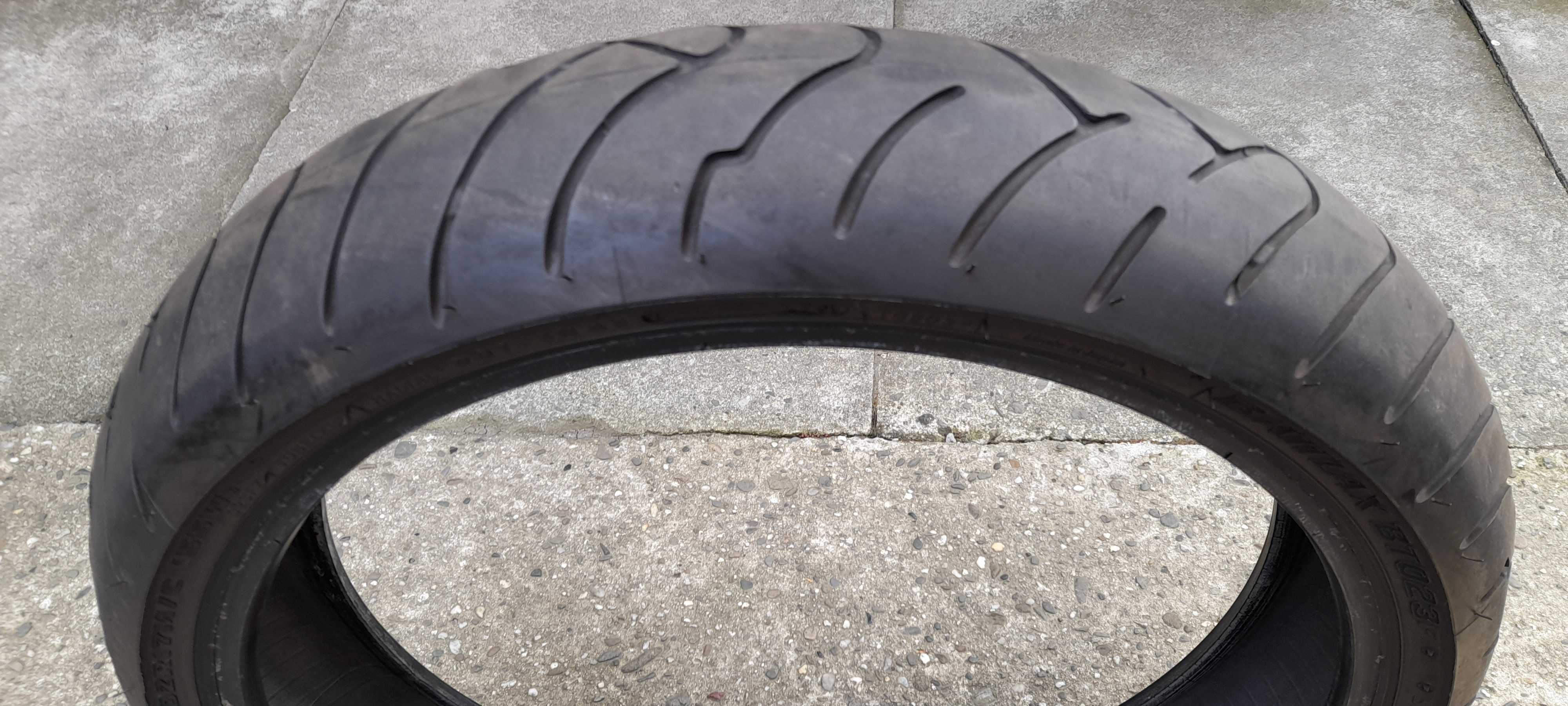 Opona do motoru Bridgestone  120/60 ZR17   M/C   55W