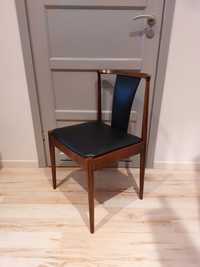 krzesło marki Casala vintage drewniane tapicerowane