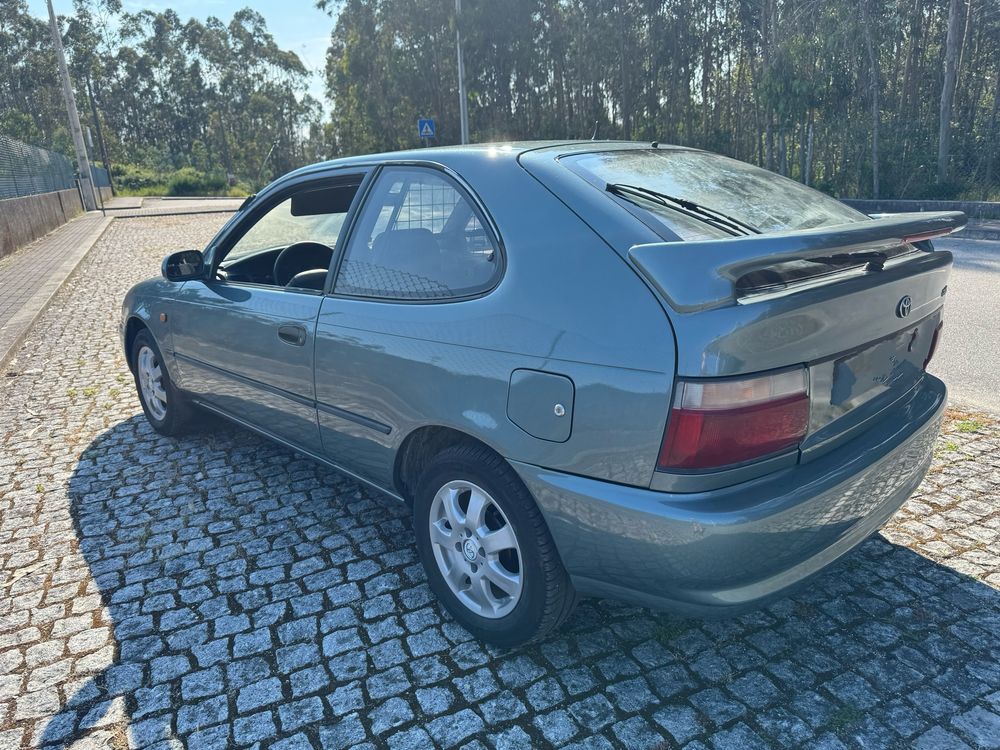 Toyota Corolla 2.0 D Gasóleo/Comercial