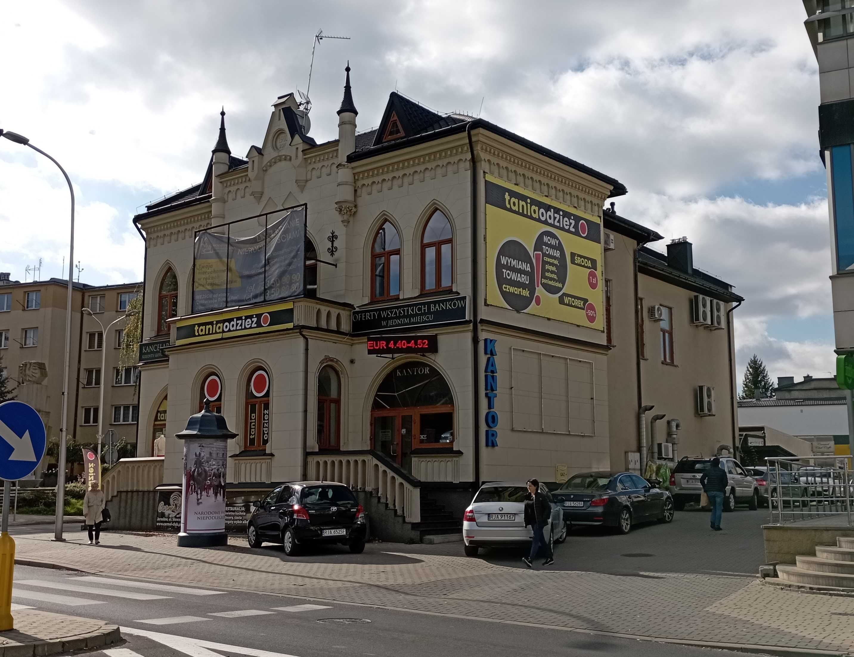Lokal usługowo-handlowy 240 m2 ul.Słowackiego 24 (Carmel Club Caffe)