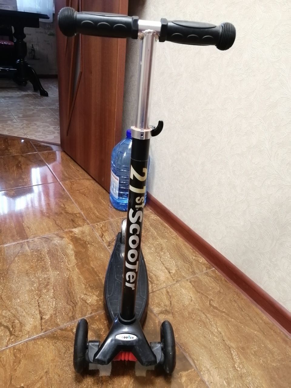 Продам самокат дитячий