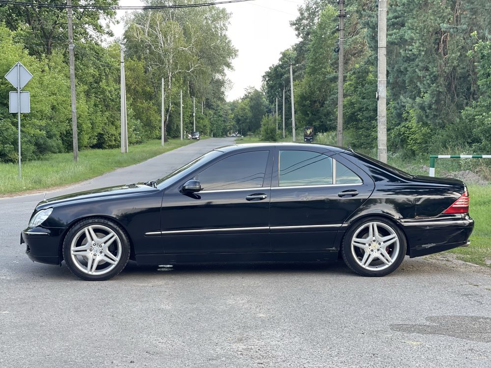 Продам Mercedes S-class w220