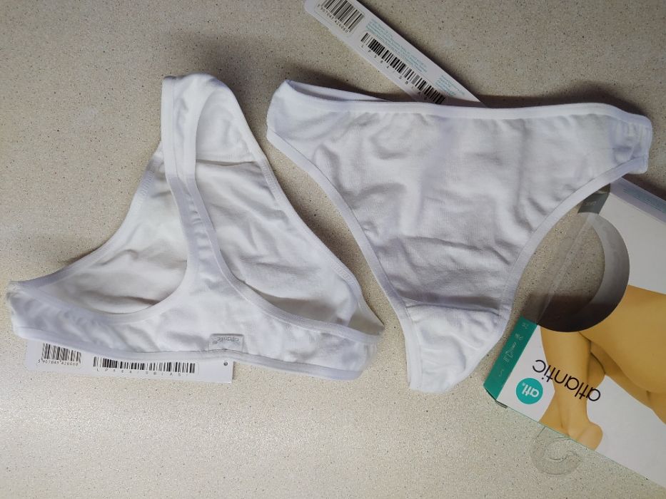 Білі трусики-стрінги Atlantic (Польща) р.S