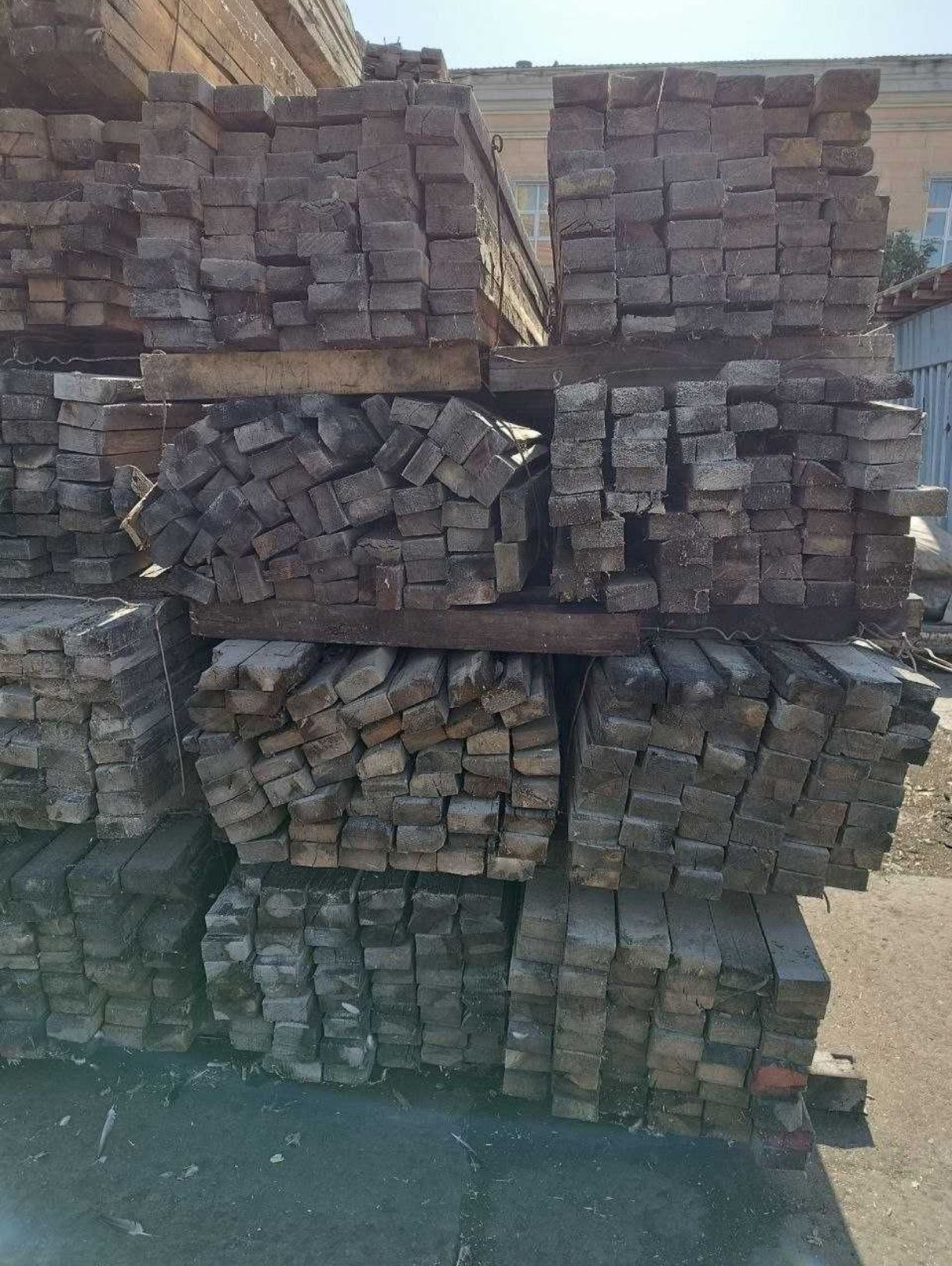 Бруски/доски на дрова или строй работы. Сосна. 2,7 м