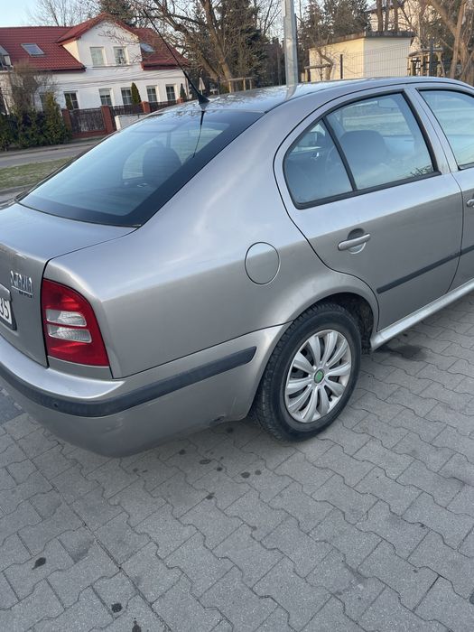Skoda Oktavia Tour 1.6 MPI Benzyna Gaz