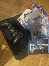 PlayStation 4, pad i 4 gry