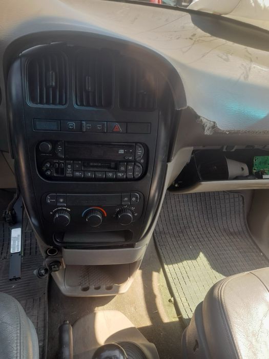 Авторазборка Dodge Ram Van 2005 року 2.5 Disel