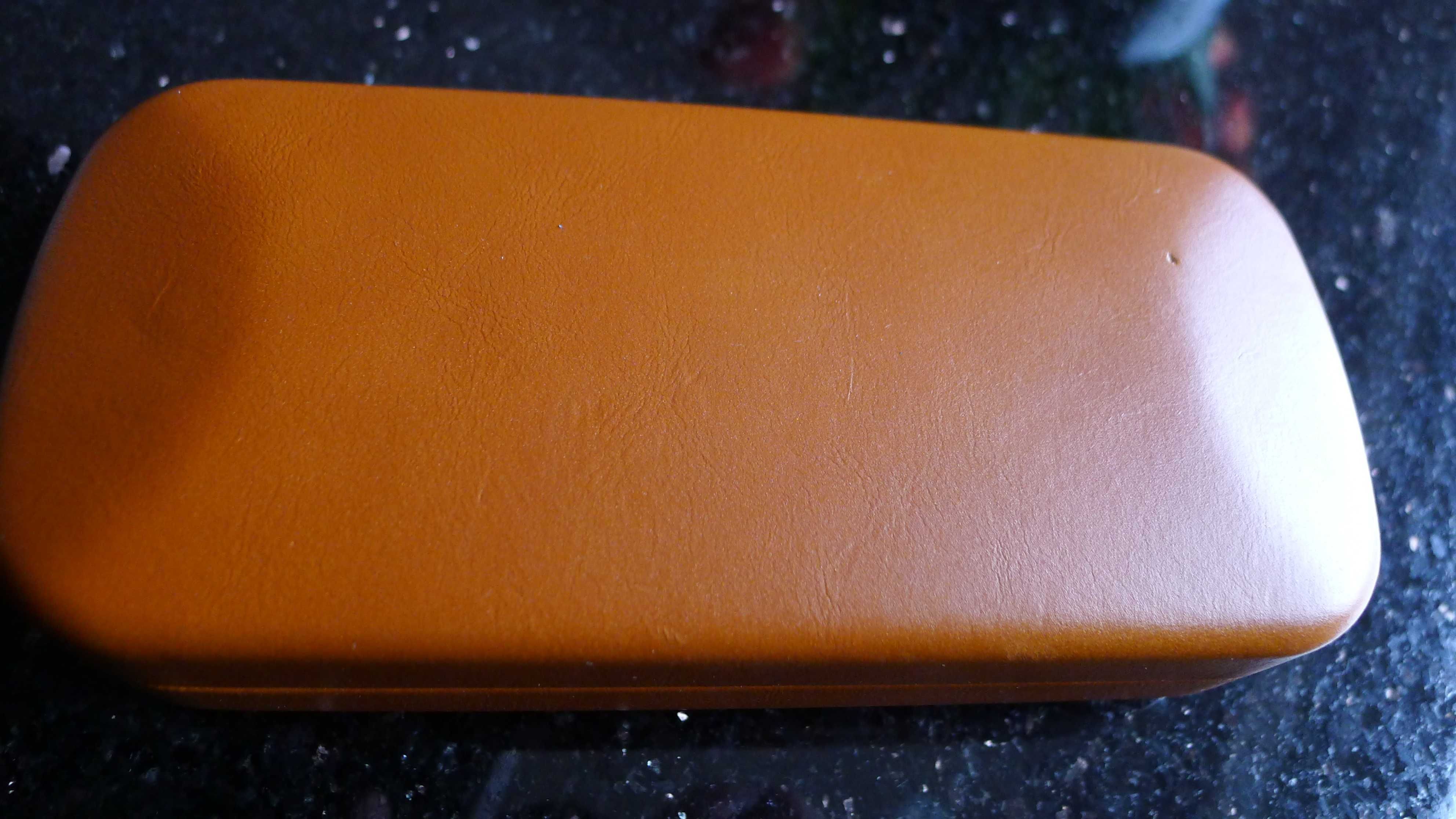 Fossil etui na okulary skóra naturalna
