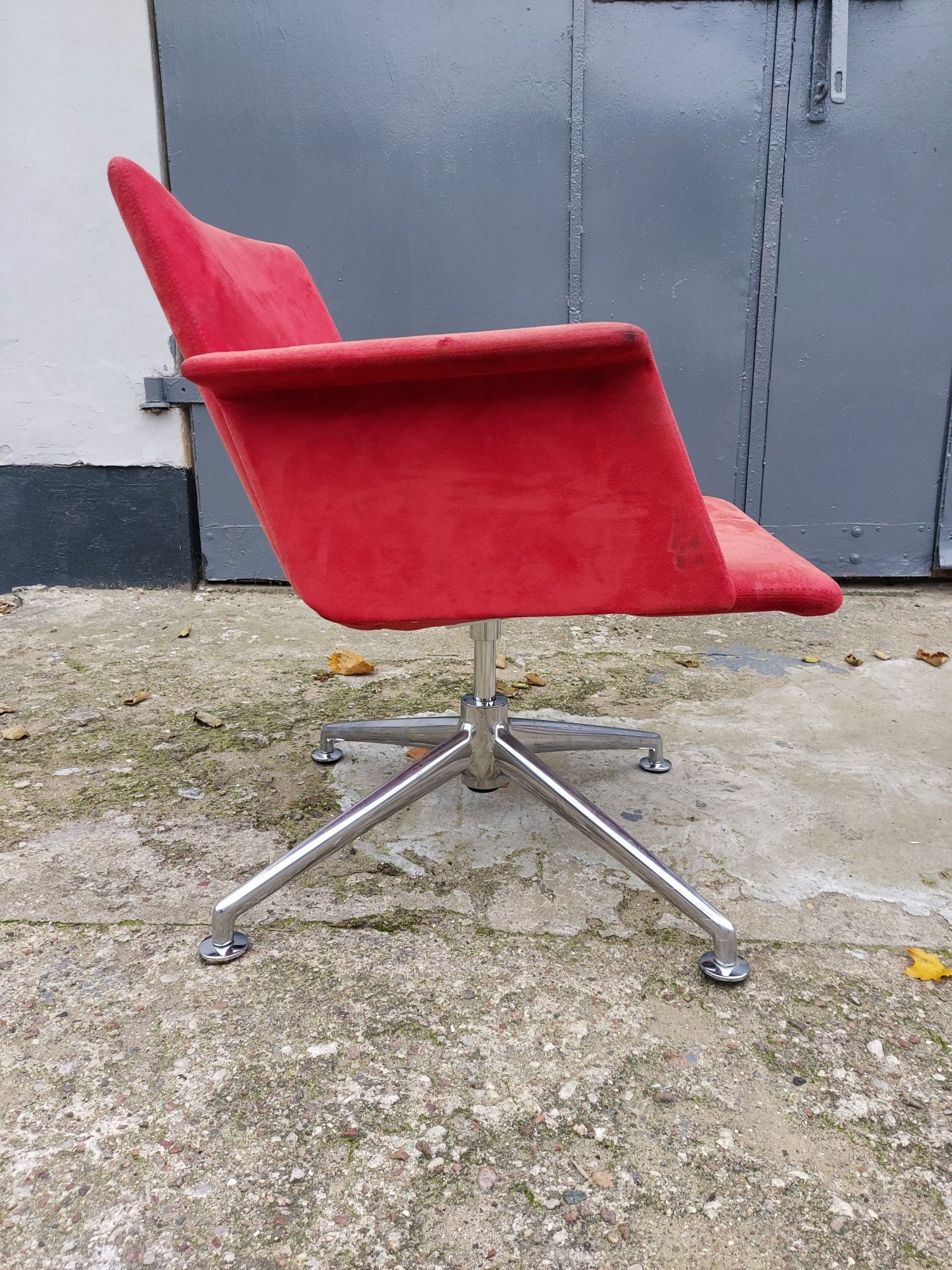 Fotel Brunner Vintage Design Chrom Czerowny