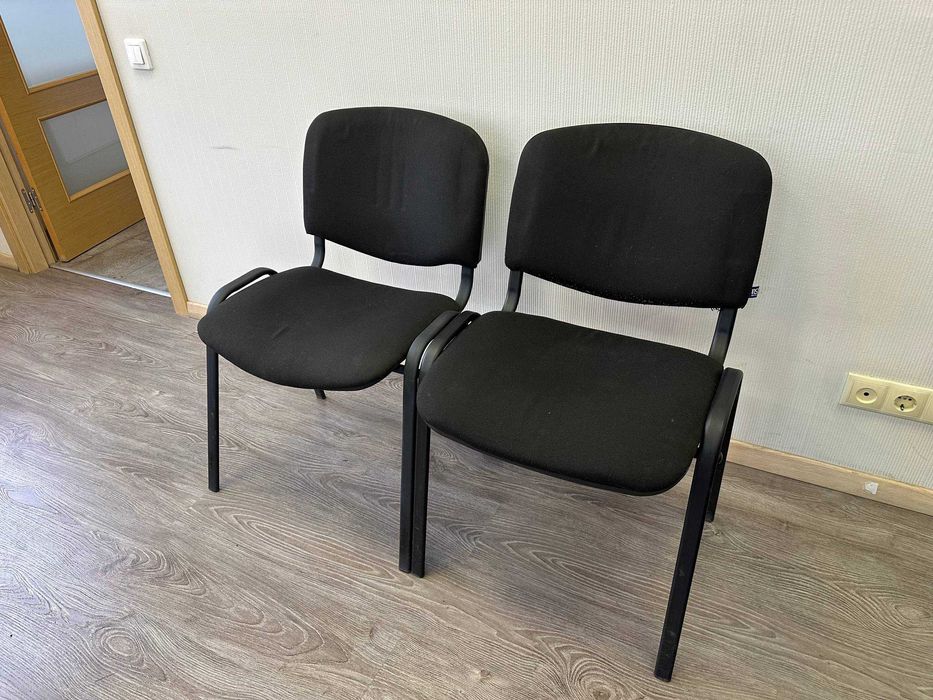 Стілець офісний A1 Ізо 12шт. В гарному стані, м. Шулявська