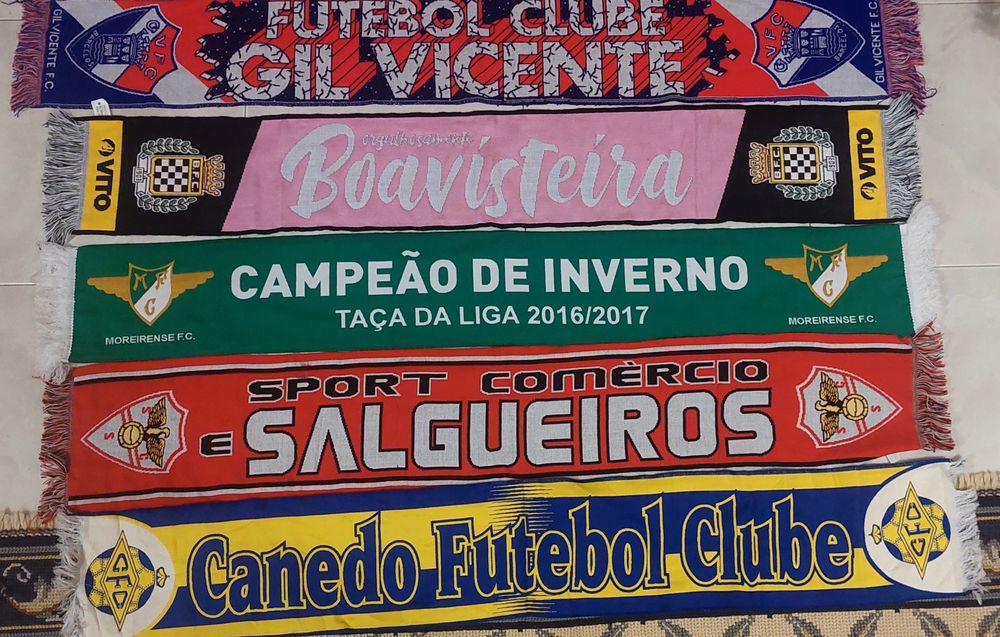 20 cáchecois diversos clubes