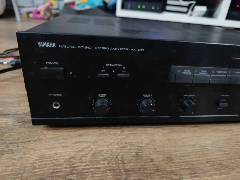 Wzmacniacz Yamaha AX-430 czarny