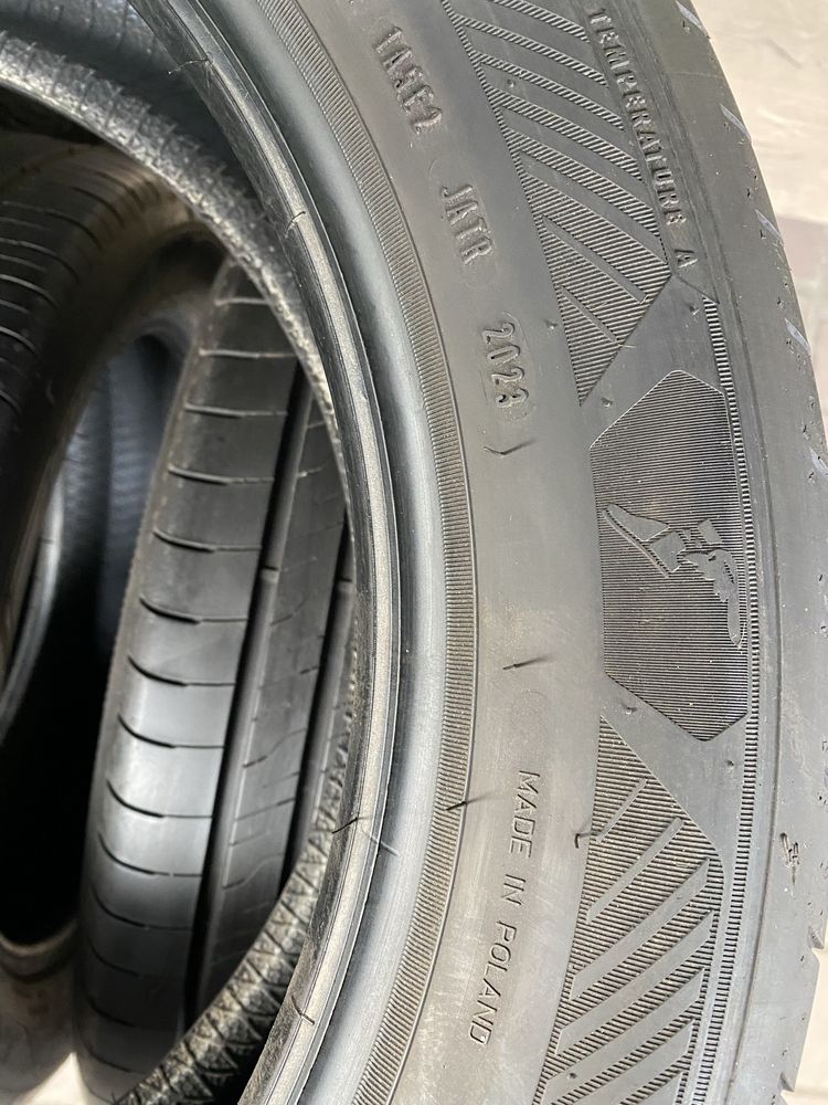 GOODYEAR 215/55R18 Польща 2023р.6.0-6.5мм.