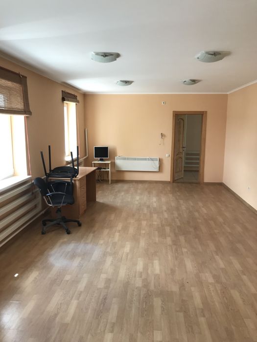 Здам в аренду два приміщення по 50м