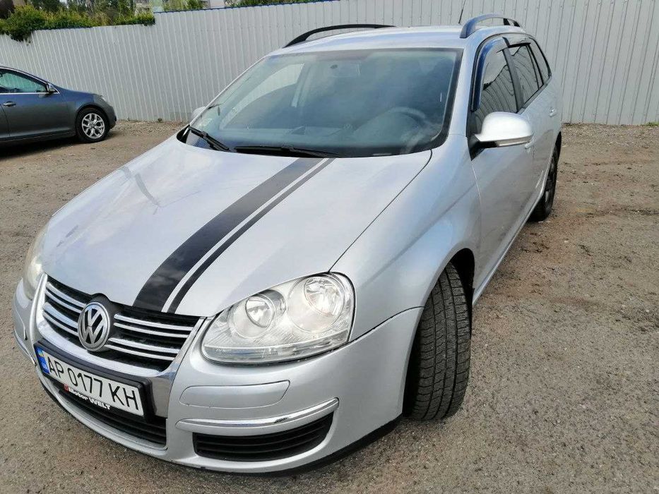 Продам сімейне авто