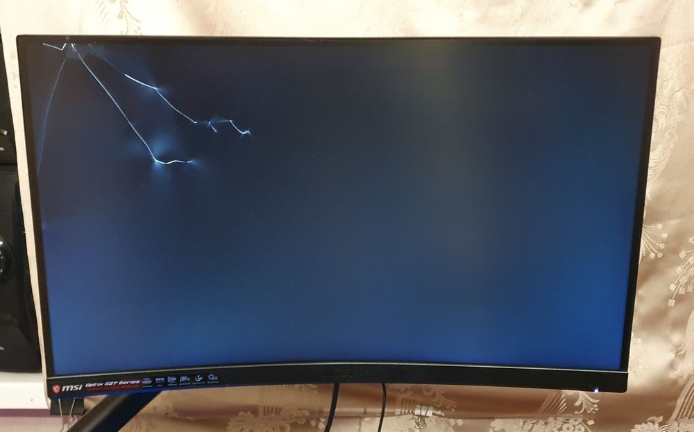MSI  Optix G27CQ4 (Битый экран)
