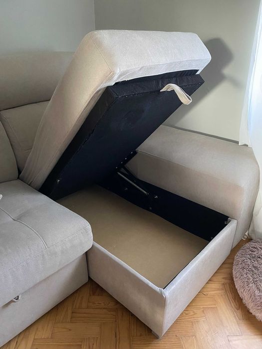 Sofá com 4 anos – bom estado