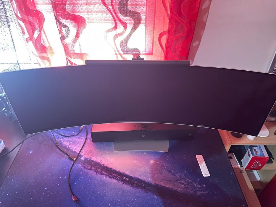 Samsung Odyssey OLED G9 49" | 240Hz | Garantia até 2026