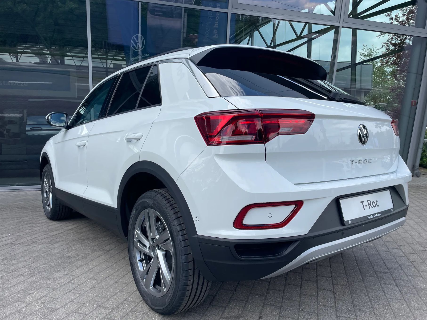 Volkswagen T-Roc Life Plus 1.5 TSI 150KM automatyczna, DSG 7- stopniowa, Pakiet Tech