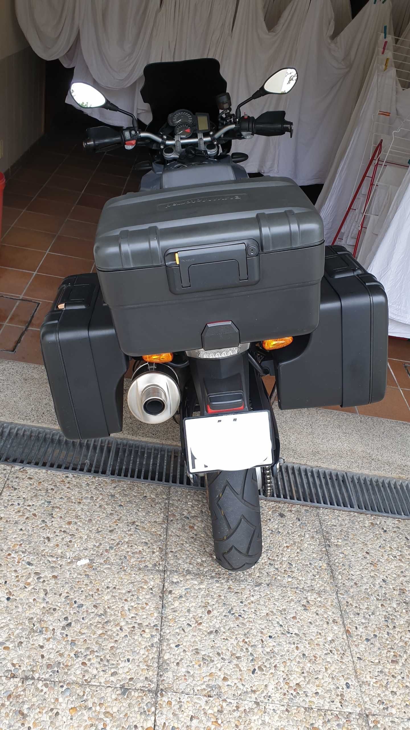 BMW F650 GS (800cc) 40 mil kms, Revisões Marca