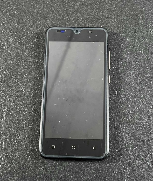 Smartfon R series 16 GB pamięci ROM/128 GB SD 9.0 Dual Sim czarny