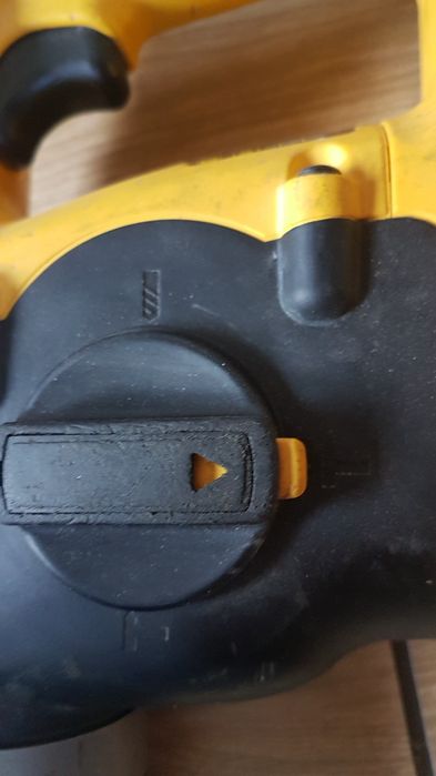 Młotowiertarka akumulatorowa Dewalt DC229