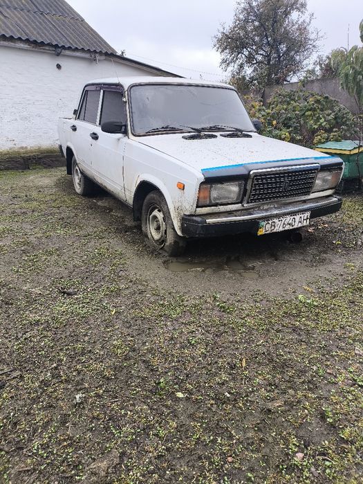 Продаю Жигулі 2107