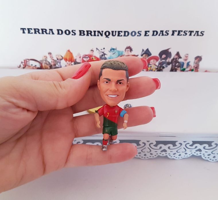 Figura Cristiano Ronaldo  (Portes Incluidos)
- Portes Registados incl