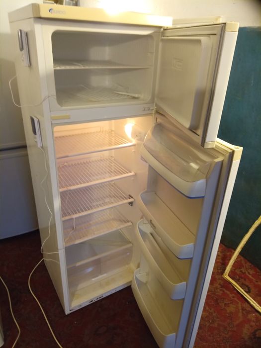 Холодильник Zanussi в отличном состоянии
