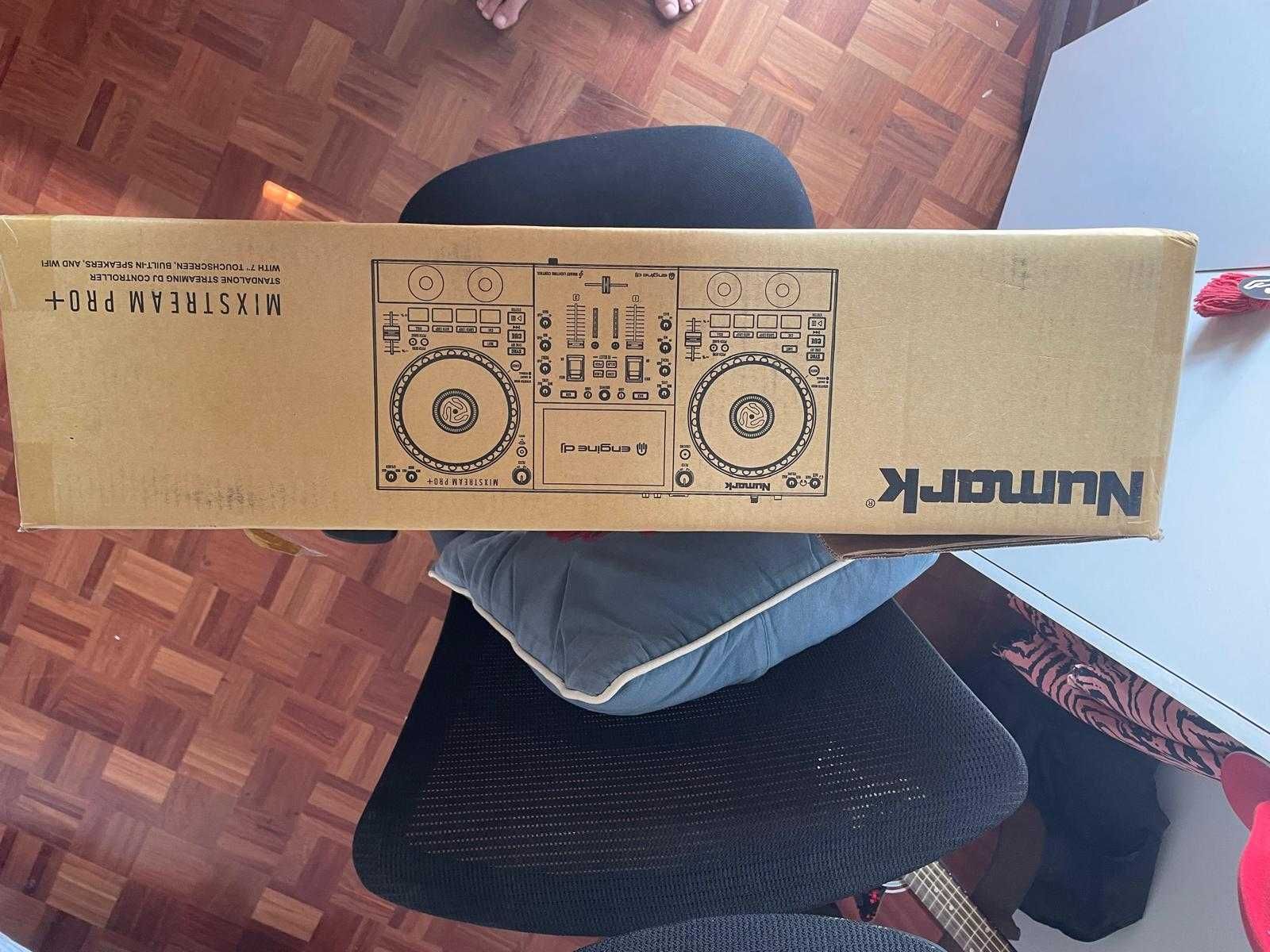 Controladora DJ Numark - Mixstream PRO+