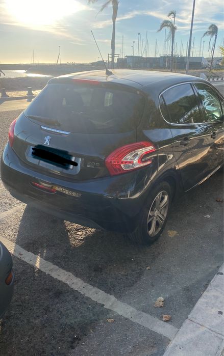 Peugeot 208 Allure 1.6 – 2012