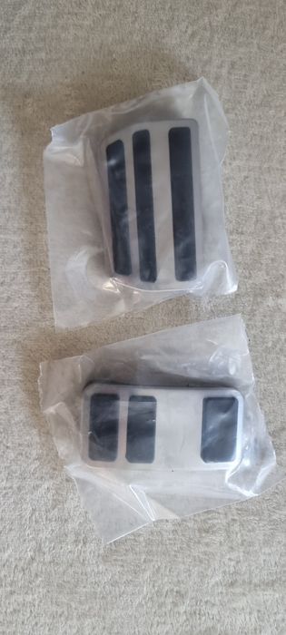 Nakładki na pedały Ford