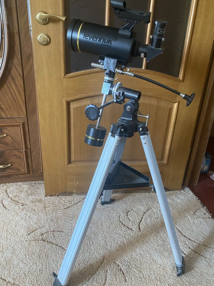 Телескоп Levenhuk Skyline PRO 90 MAK