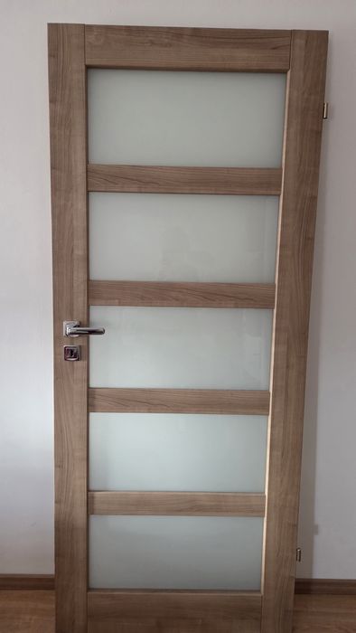 Dre drzwi ościeżnica klamka okazja