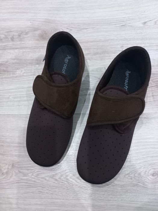 Buty kapcie męskie 44 nowe