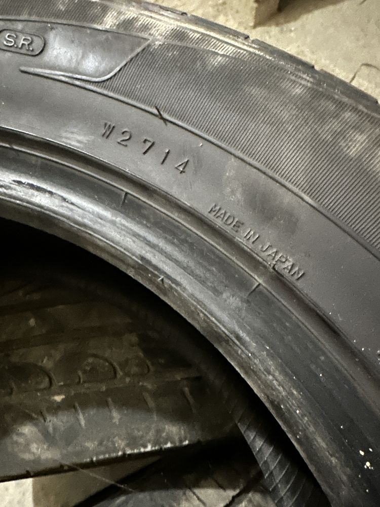 Резина/гума/покришки Dunlop 215 55 r16