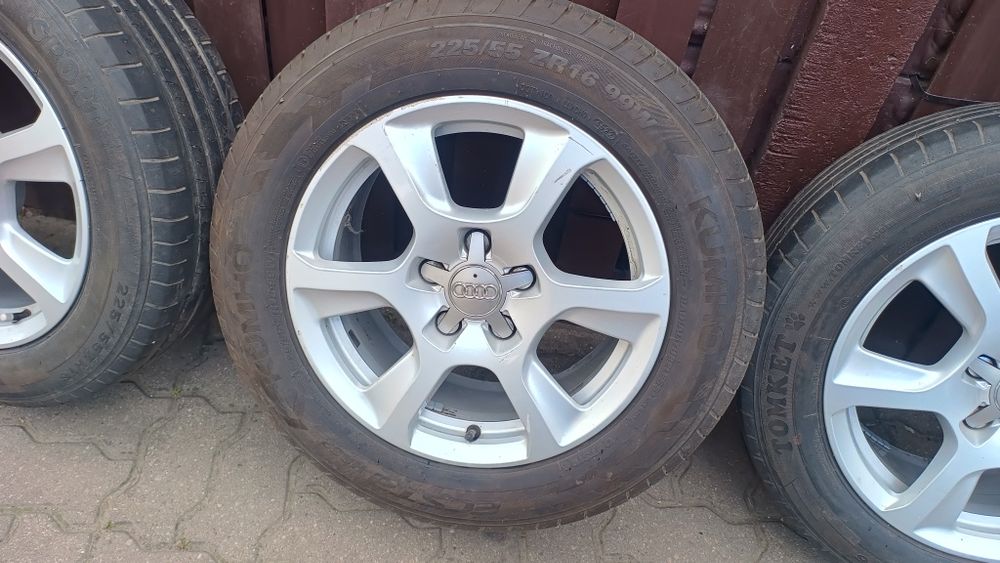 Kola aluminiowe z oponami letnimi 16" Audi A4 B8 225/55R16 Kumho 4522