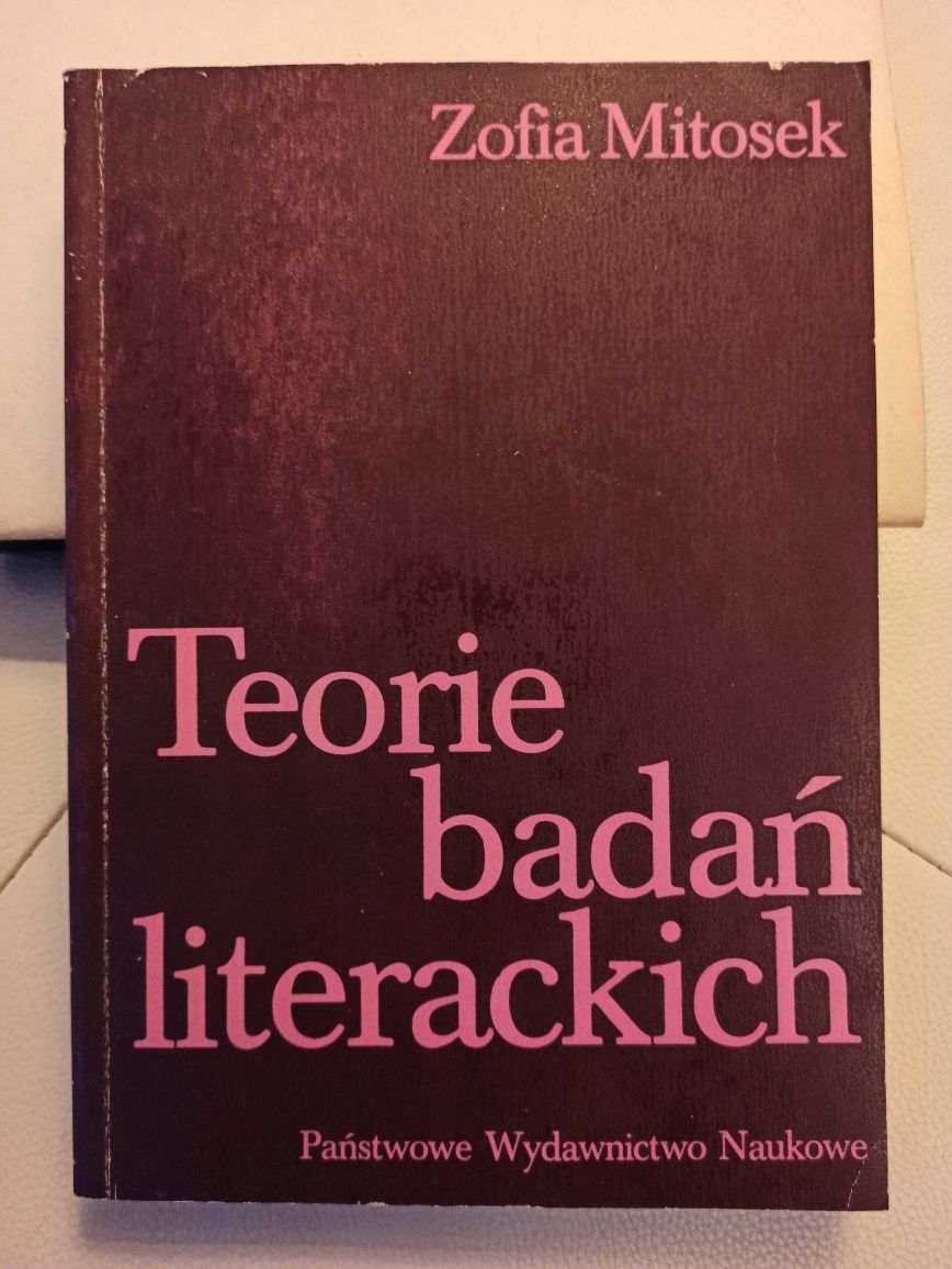 Mitosek teorie badań literackich