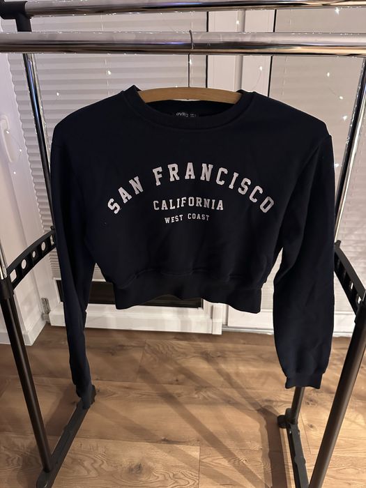 Ubrania - bluzy sweterki