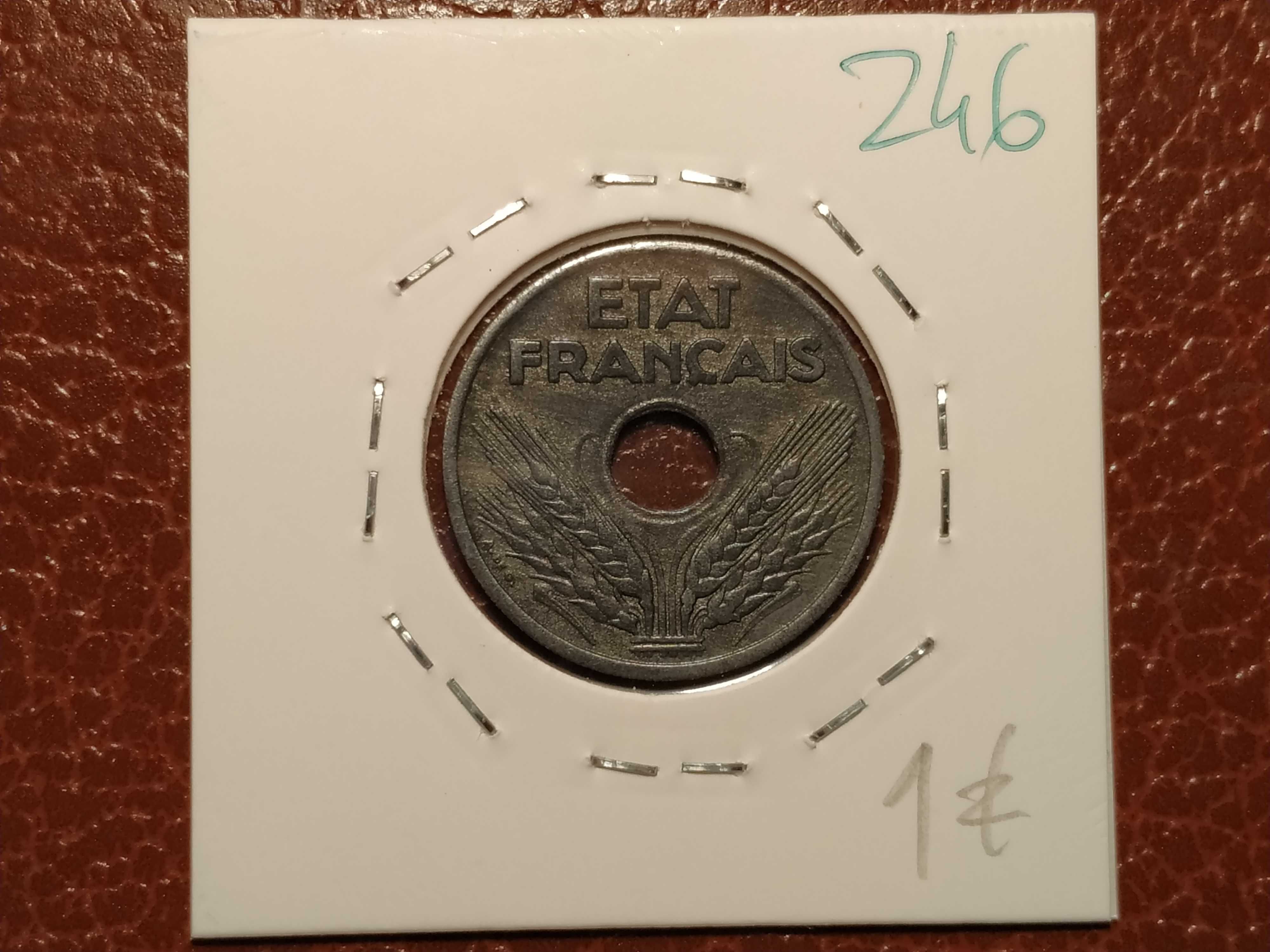 246 França - moeda de 20 centimes de 1941 (Plantas) WWII em zinco