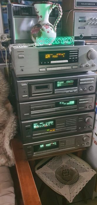 Amplituner ONKYO  - FabrYKa