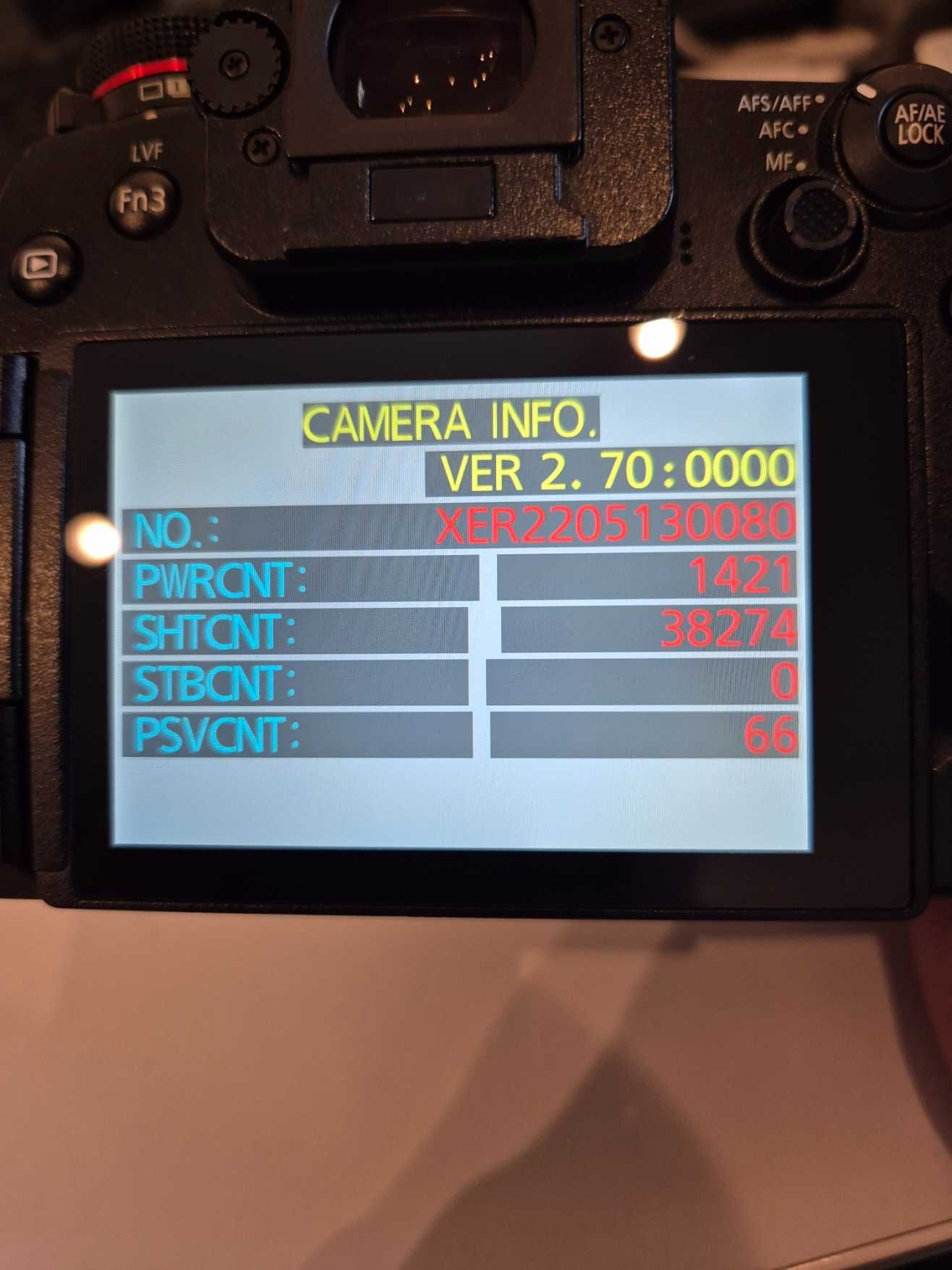 Panasonic DC-G9 Lumix dobry stan 2 baterie oryginalne opakowanie